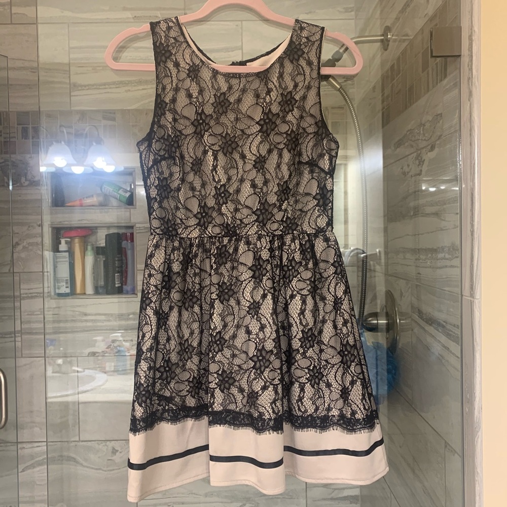 Lace dress